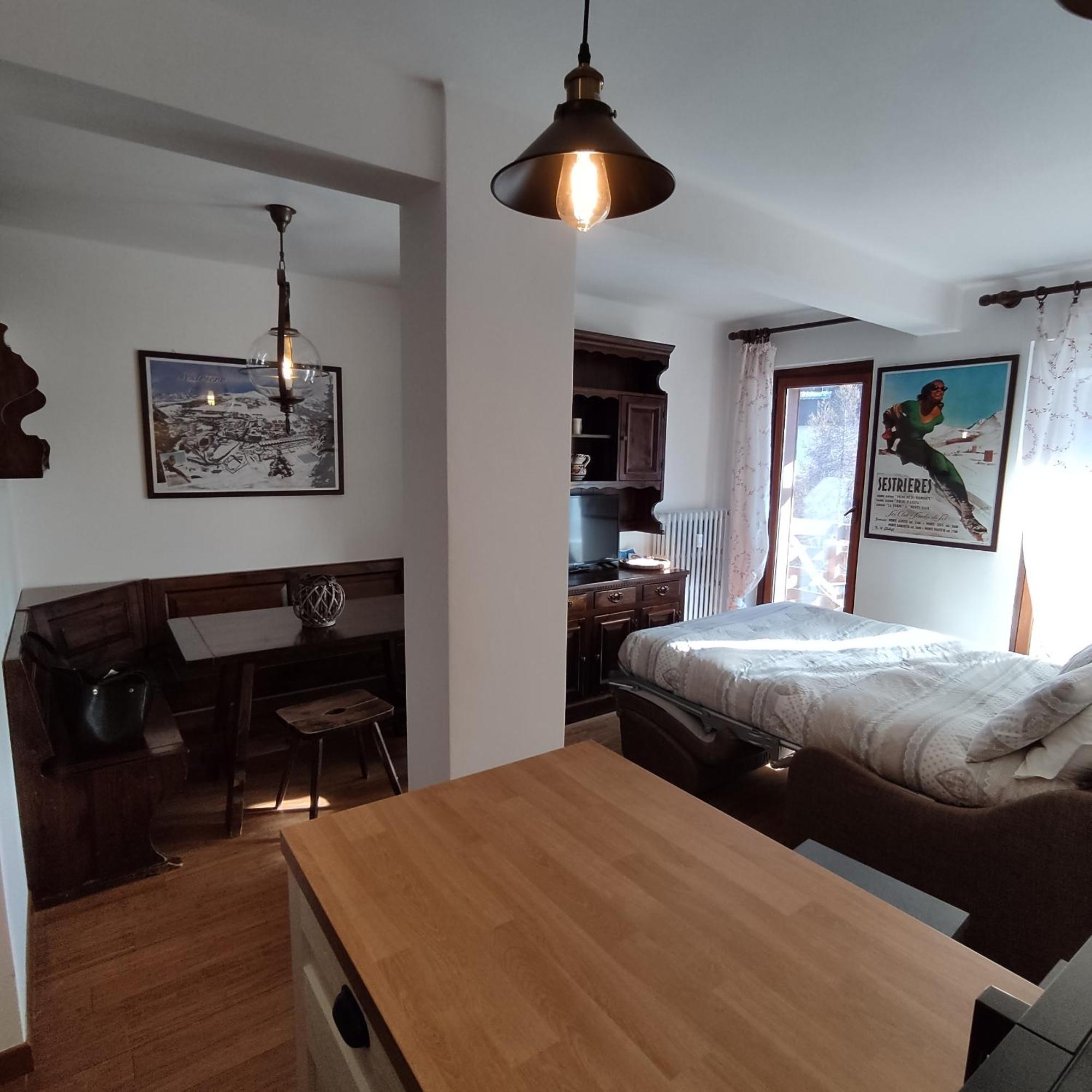 New Condominio Royal 세스트리에 외부 사진